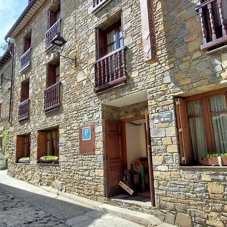 Pension Casat Salardú Buitenkant foto